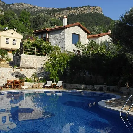 Mango Boutique 5* فاراليا